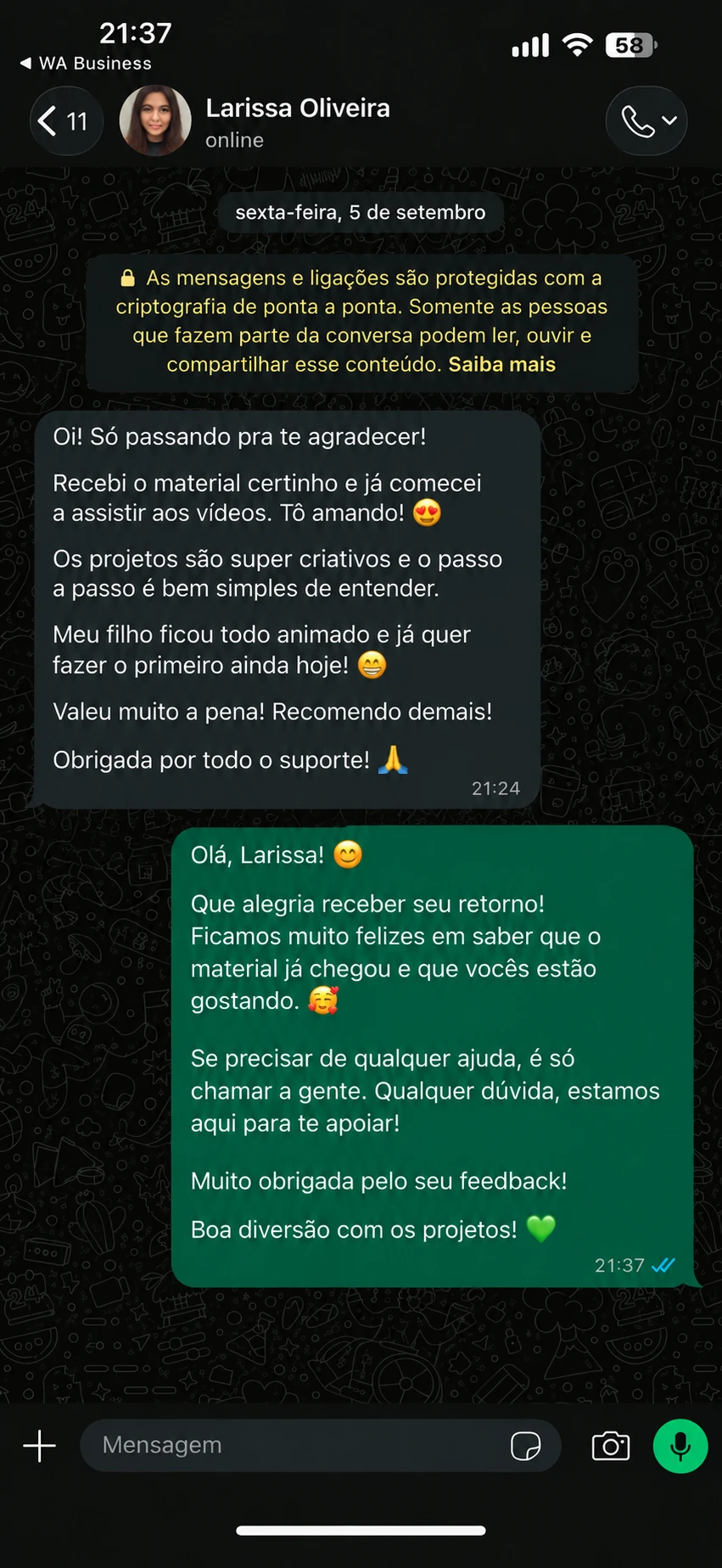 Depoimento de Larissa Oliveira agradecendo pelo material